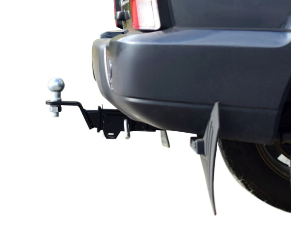 tsu-farkop-lada-4x4-urban-s-2015-pt-group-syemnyj-kvadrat-_3