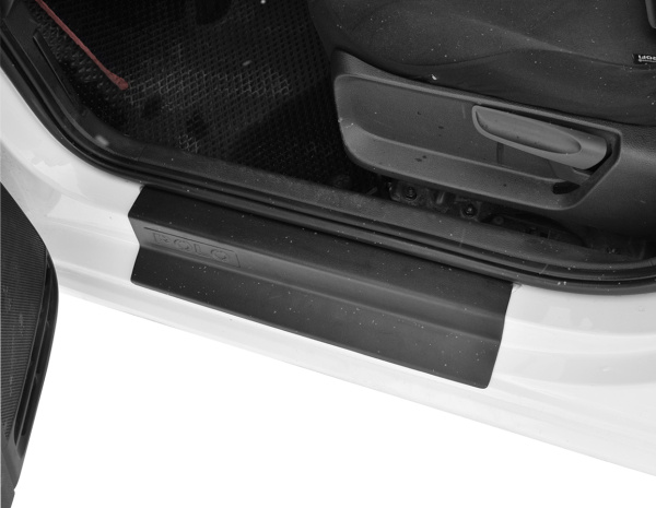 nakladki-v-proyem-dverej-4-sht-abs-volkswagen-polo-sedan-2015-2020-g-v-pt-group_2
