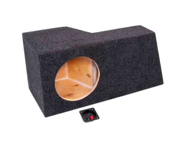 korob-pod-sabvufer-vaz-2108-2109-2113-2114-v-krylo-28-35l-dinamik-10_3