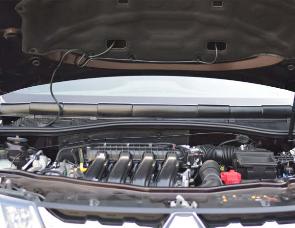 nakladka-v-proyem-stekloochistitelej-zhabo-bez-skotcha-abs-renault-duster-nissan-terrano-20-pt-group_4